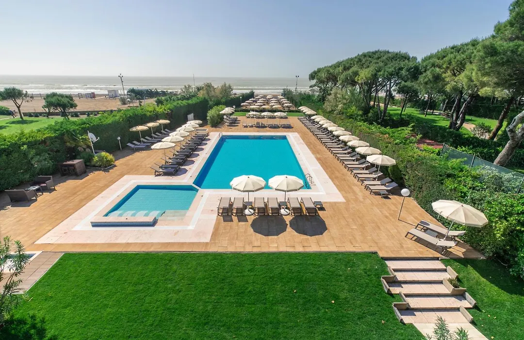 Hotel Gallia & Resort-1