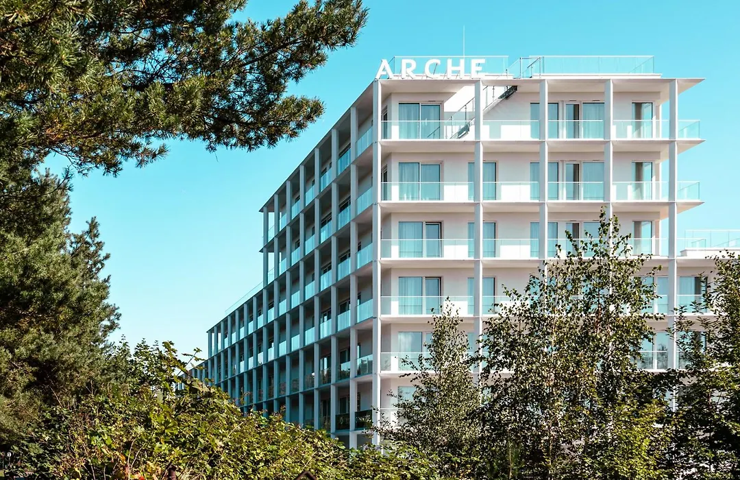 Hotel Arche Fabryka Samolotow W Mielnie-1