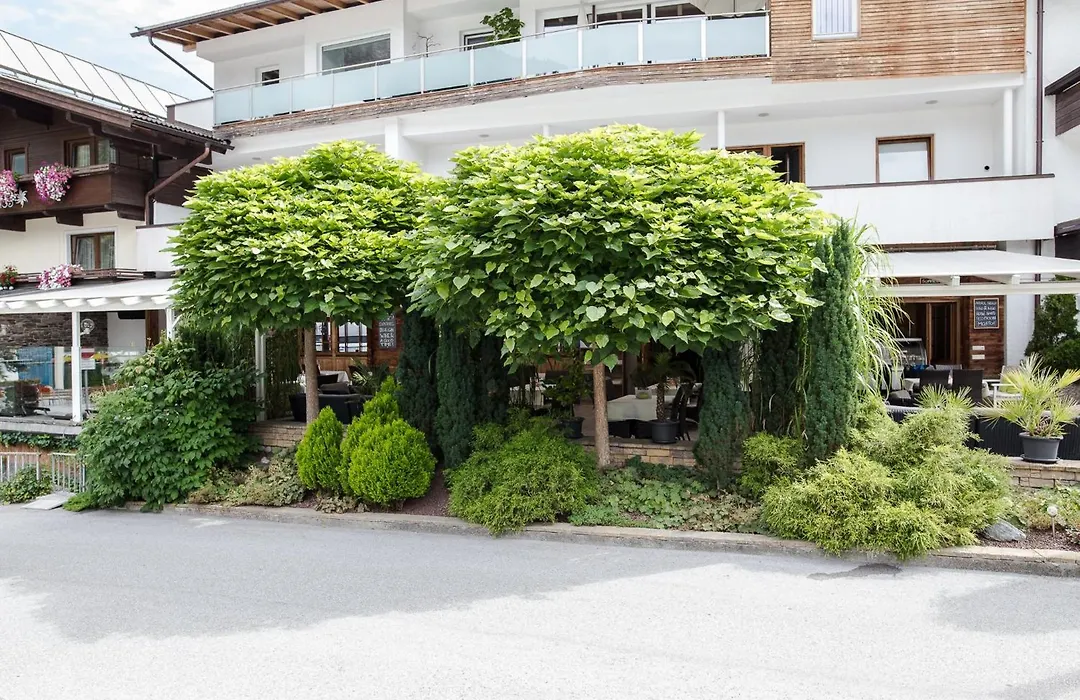 Edelweiss Lounge Restaurant Hotel Pizza Cafe Billard Gasthof-1