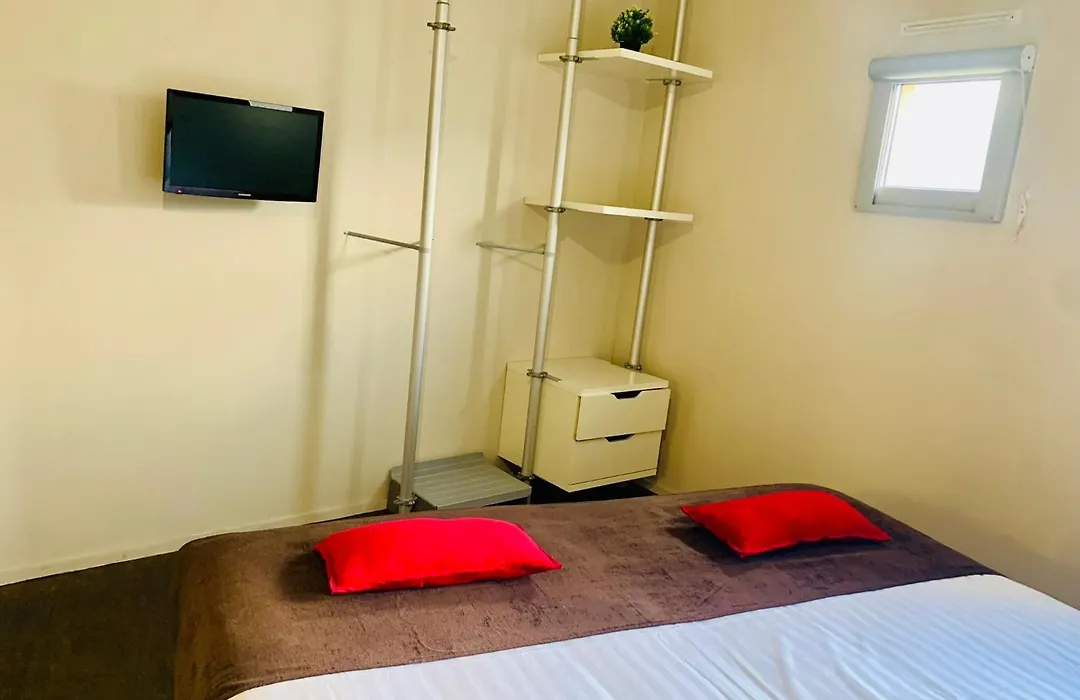 Standing Hotel Suites By Actisource-1
