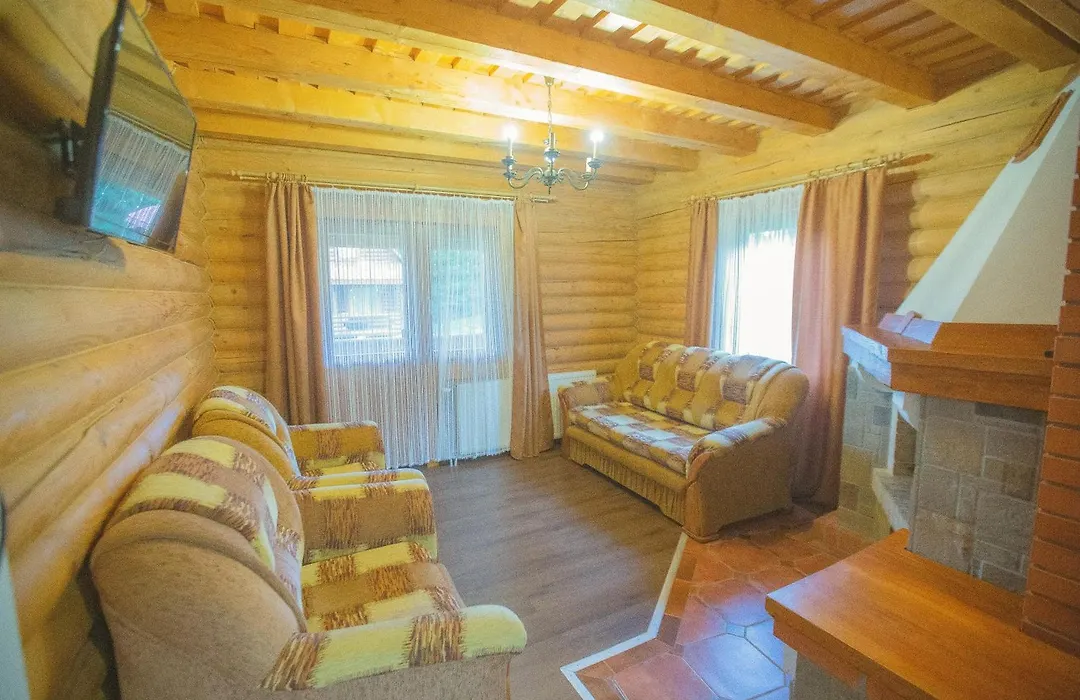 Guest House Podobovets 2000-1
