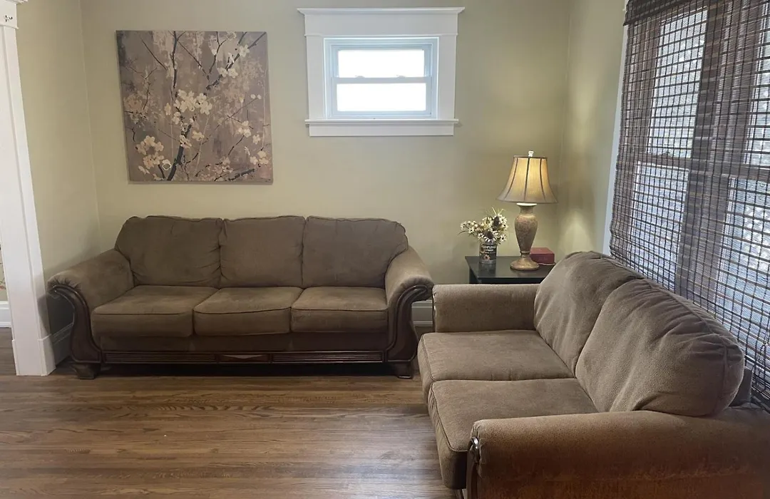 Exceptionally Close To The Falls Amazing Location & Complimentary Breakfast Delivered Daily To The Rental-1