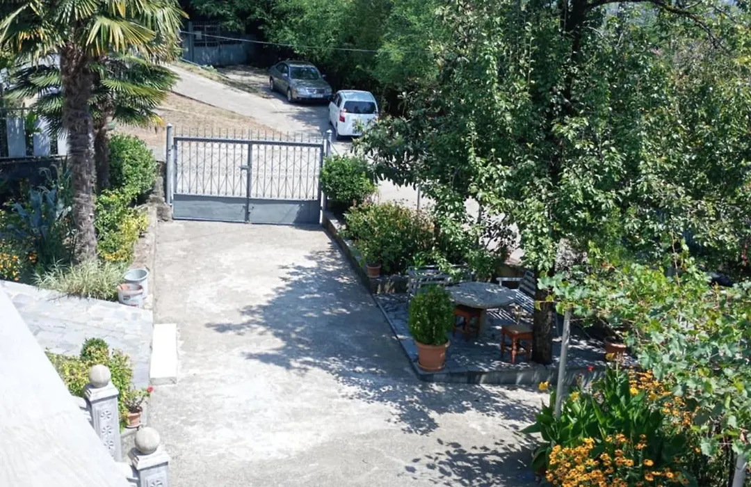 Tskaltubo Guesthouse Oda-1