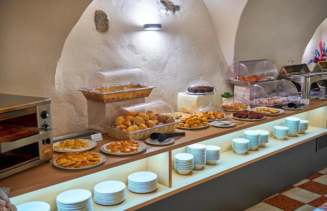 Hotel Portici - Romantik&Wellness-1