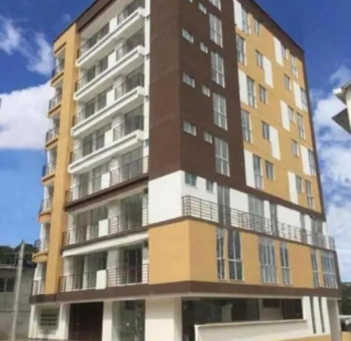 Acogedor Y Agradable Apartaestudio En Campus 67-1