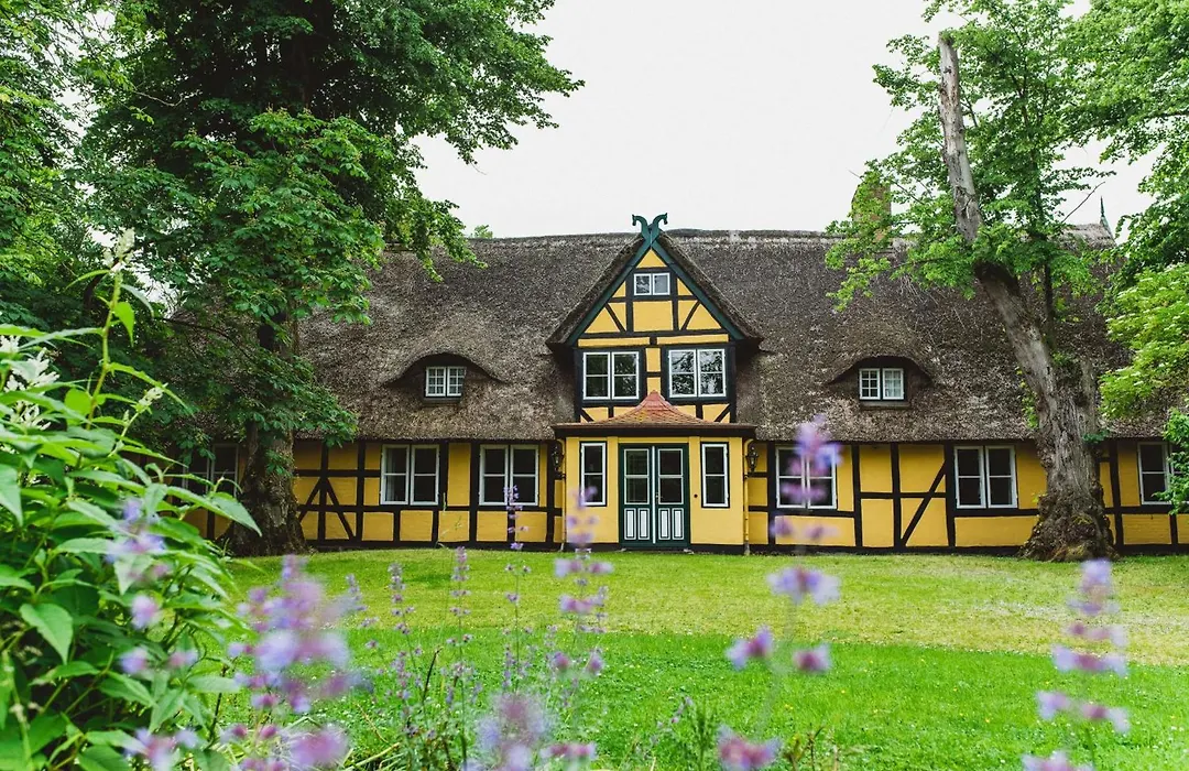 Herrenhaus Gut Dorotheenthal-1