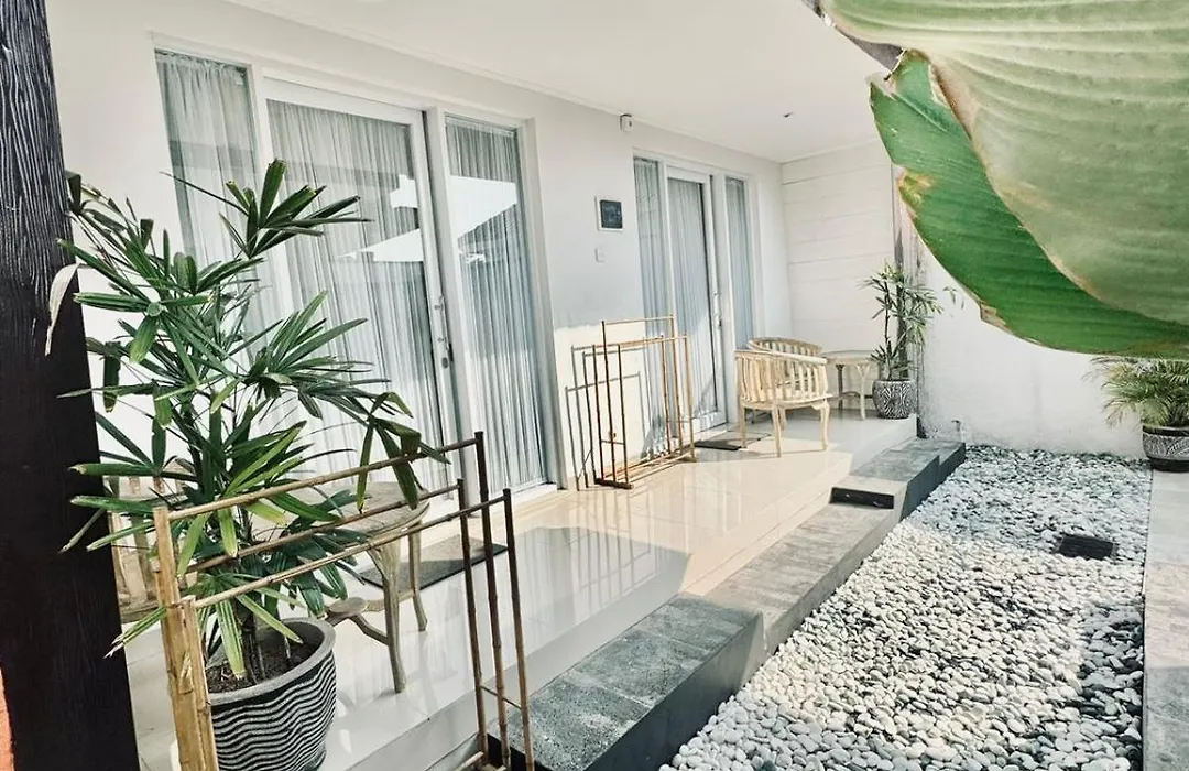 Nyoman Villa-1