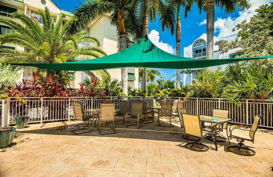 Sunrise Suites Tahiti Suite #104-1