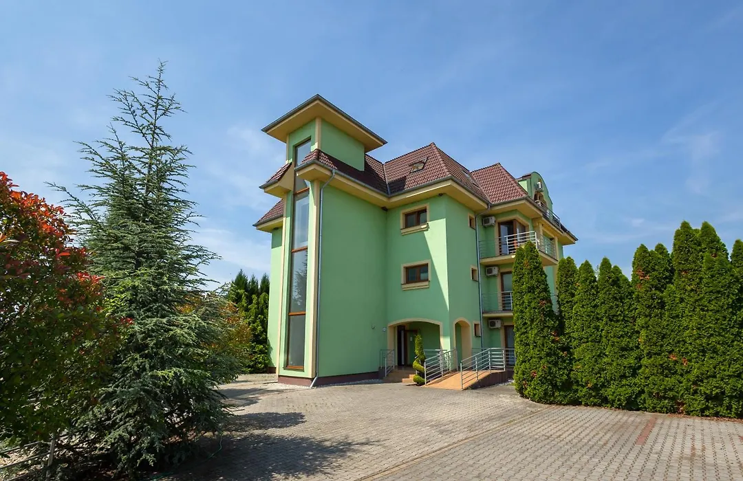 Pension Veľký Meder-1