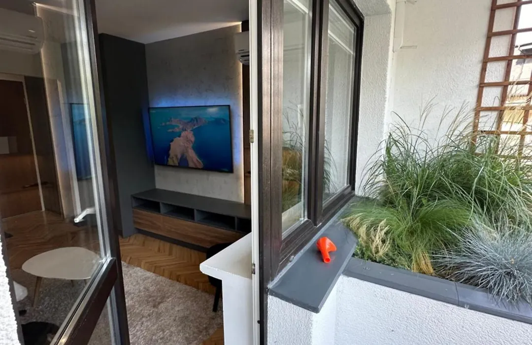 Apartament Przy Parku-1