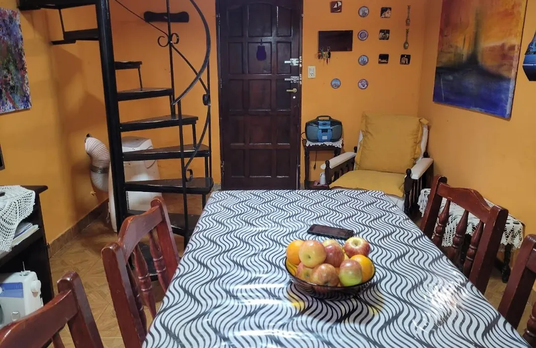 Casa Amarrilla-1