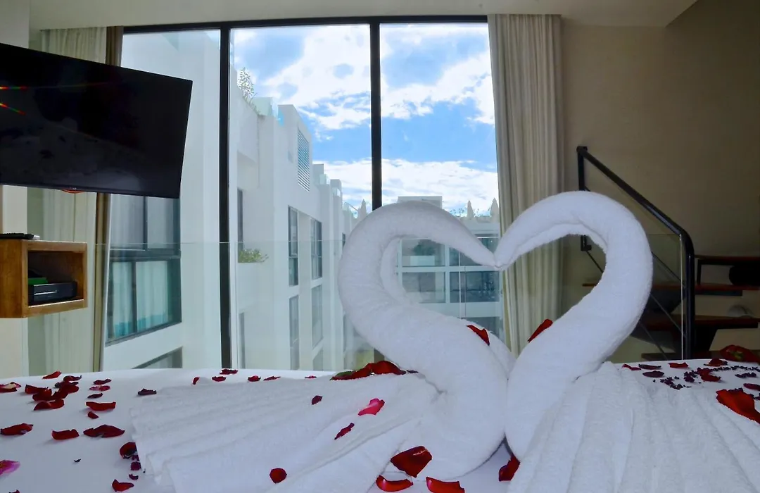 Anah Playa Luxury Penthouses And Apartments-1