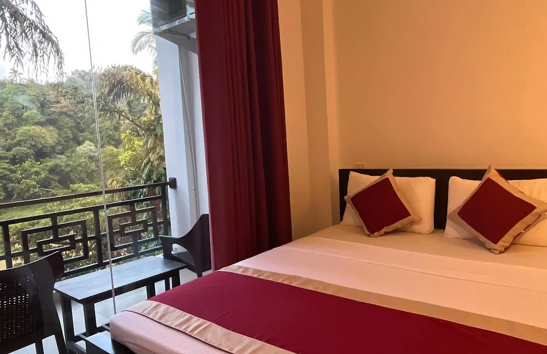 Kandy Rivers Edge Nature Resort-1