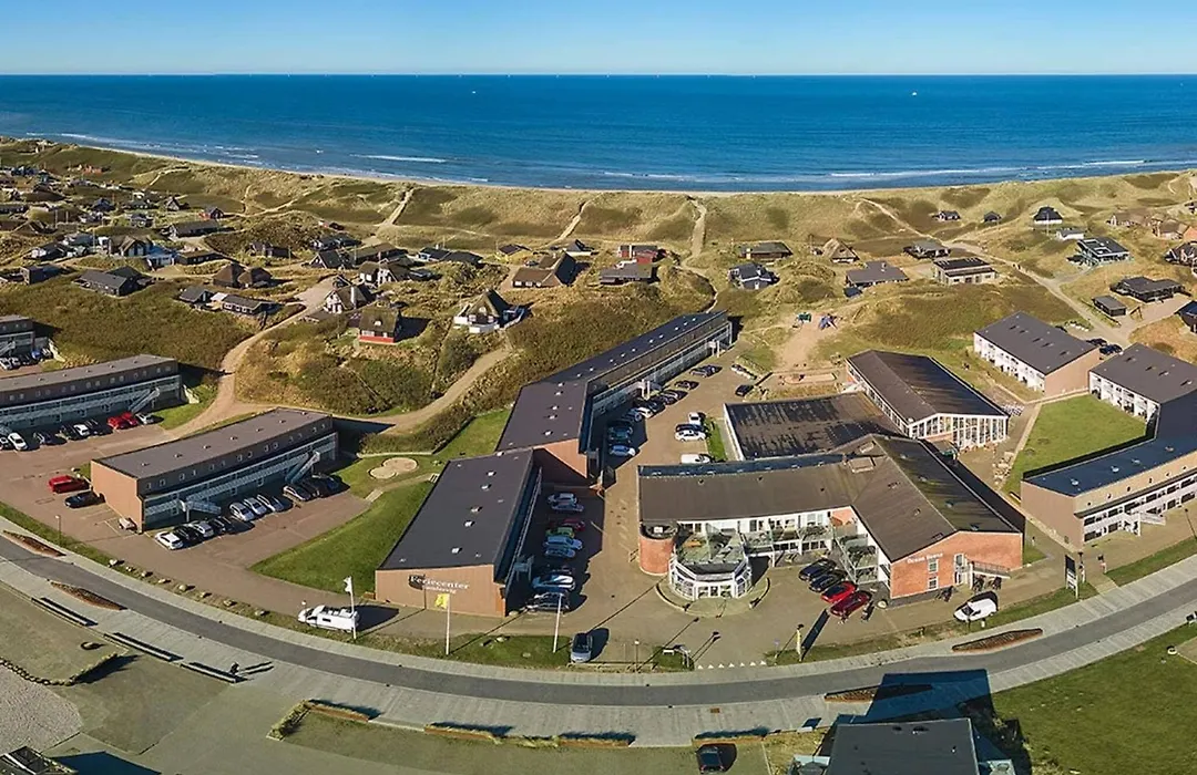 6 Person Holiday Home On A Holiday Park-1