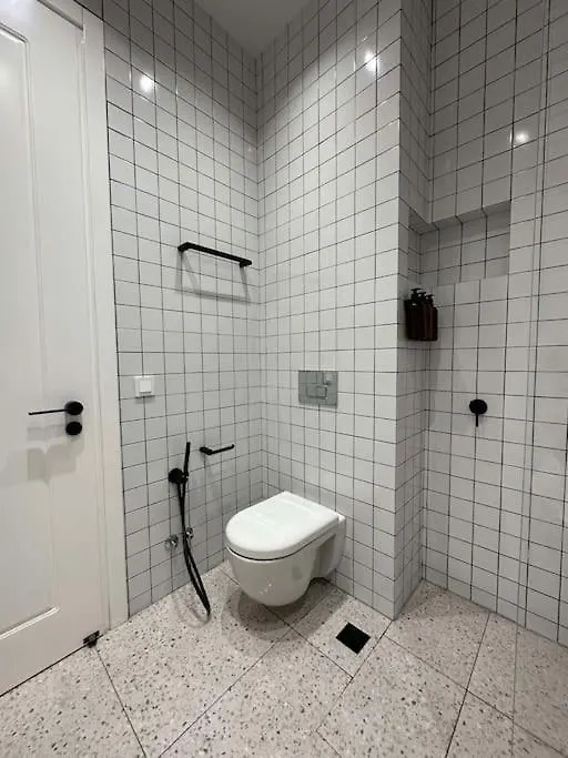 Niari Apartment 1 In Old Batumi-1