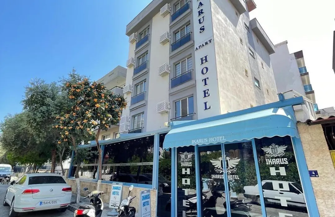 Ikarus Hotel-1
