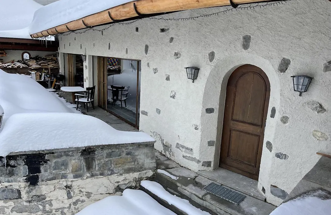 Chalet MADRISA Ski In&Out, Lenzerheide-Valbella freistehendes Top CHALET, urchig, gross-1