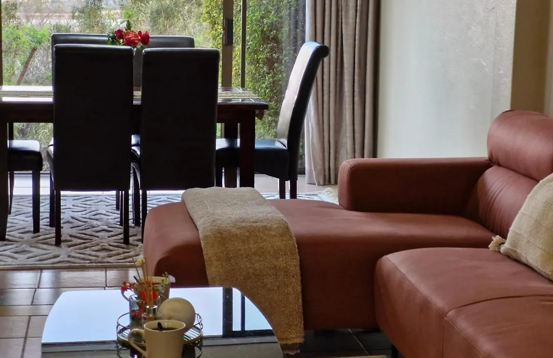 Eden Breeze Hartbeespoort-1