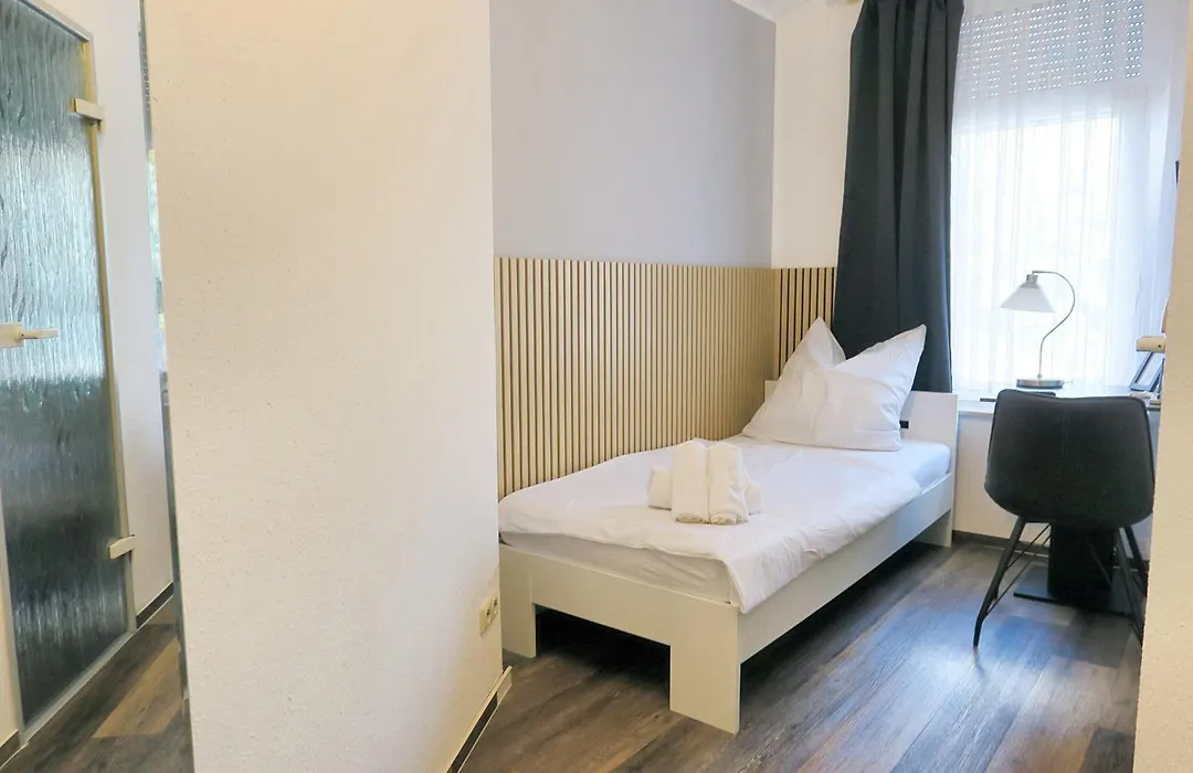 Hotel Marina-1