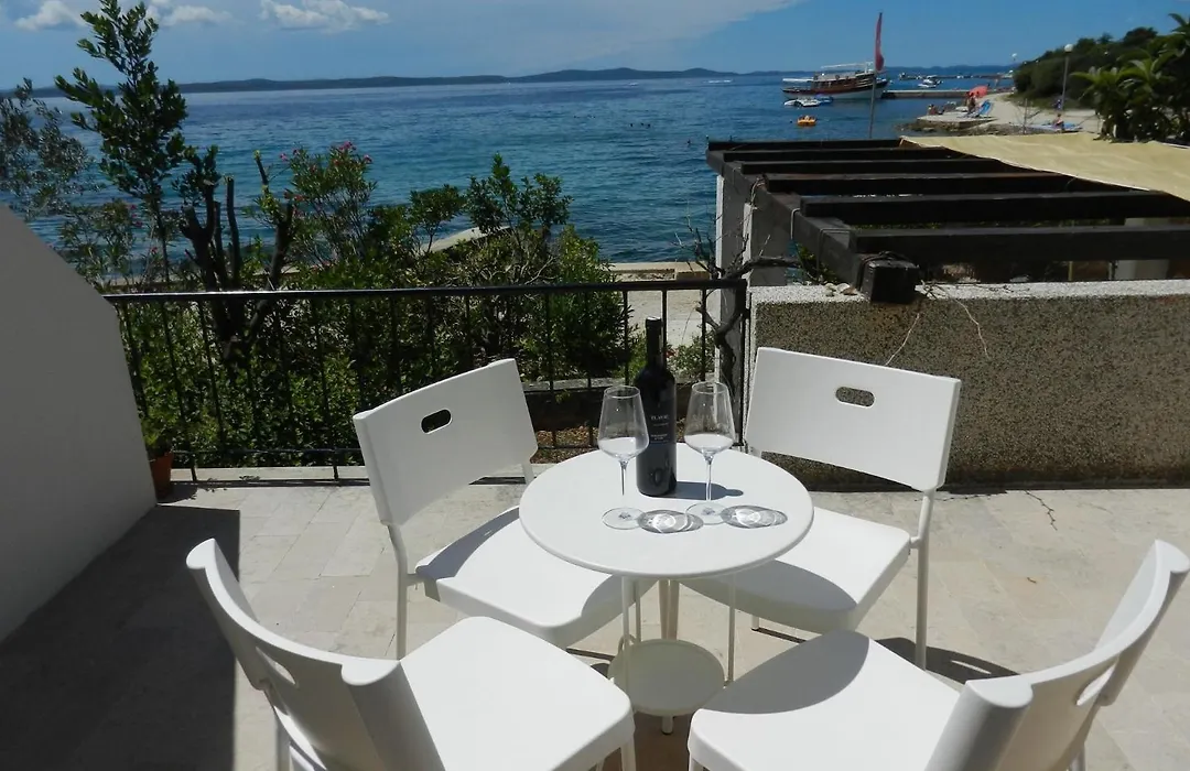 Apartment Andri-1