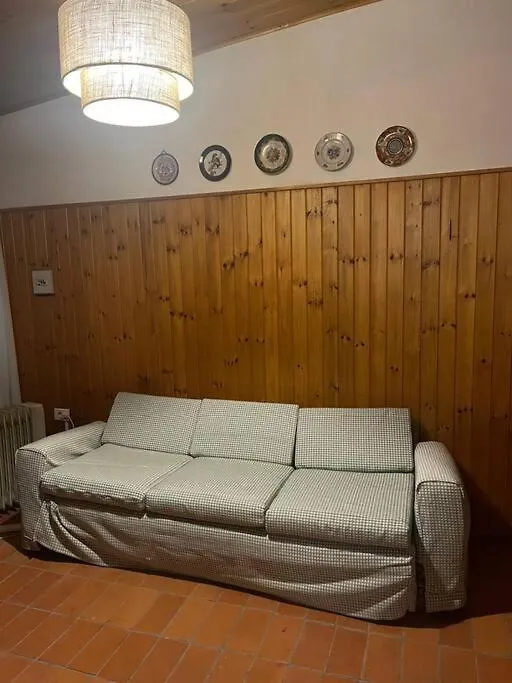 Casa En Medio De Las Montanas-1