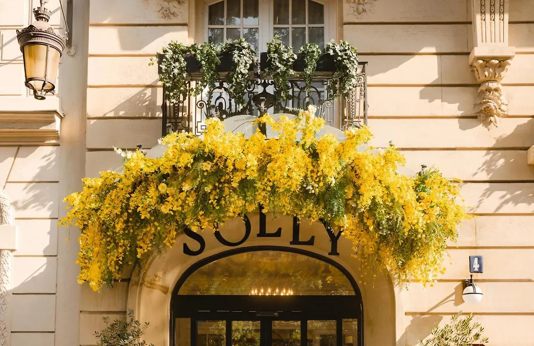 Solly Hotel Paris-1