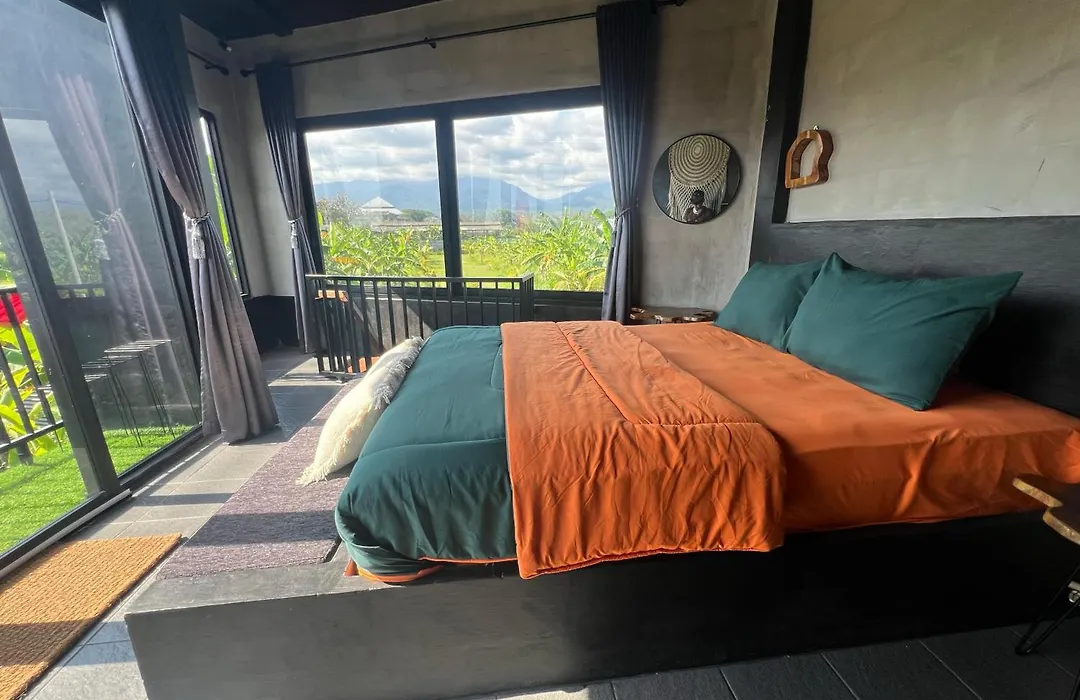 Kubu Black House-1