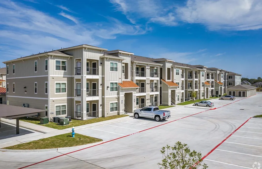 C Creek 8302 I New Construction 2Bd Apt I Gated-1