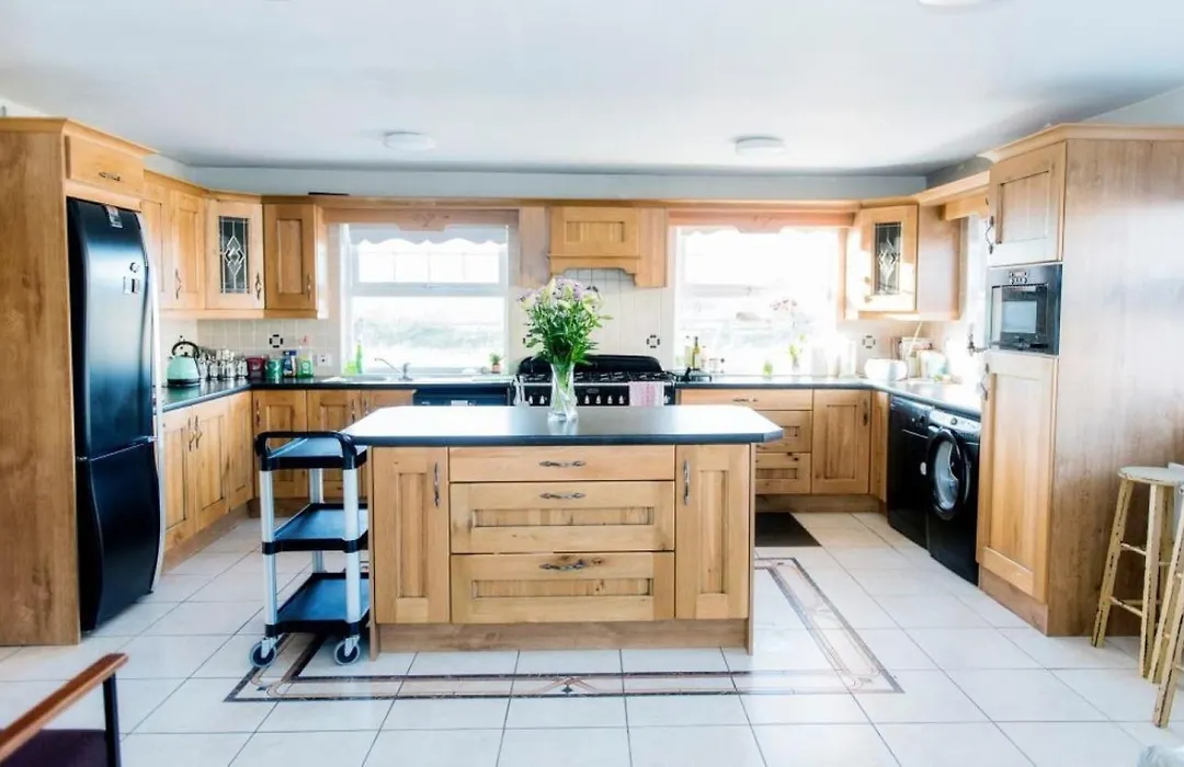 Zephyr Lodge Bundoran-1