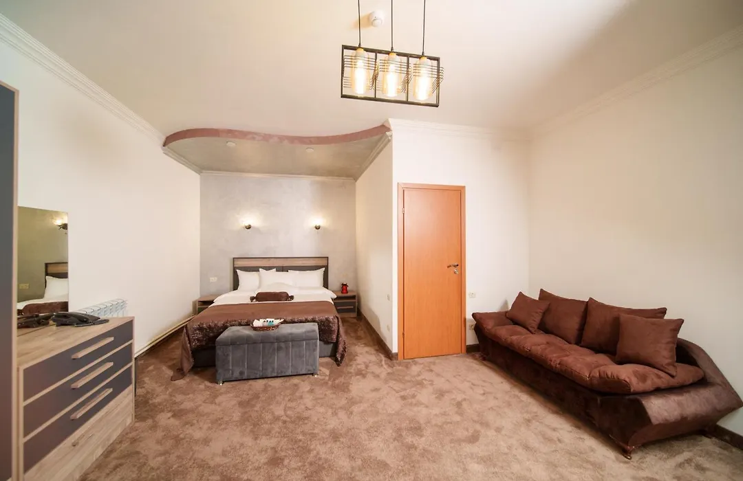 Visota 1880 Hotel Tsaghkadzor-1