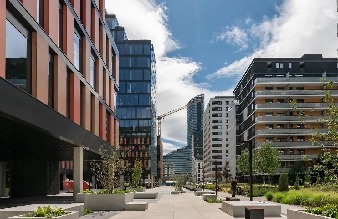 Pure Rental Premium Apartments - Parking Free-1