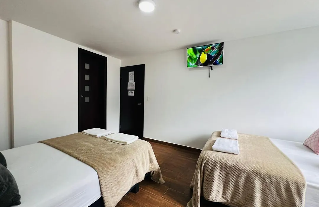 Luxury Penthouse With Jacuzzy 6 Bedroom-1