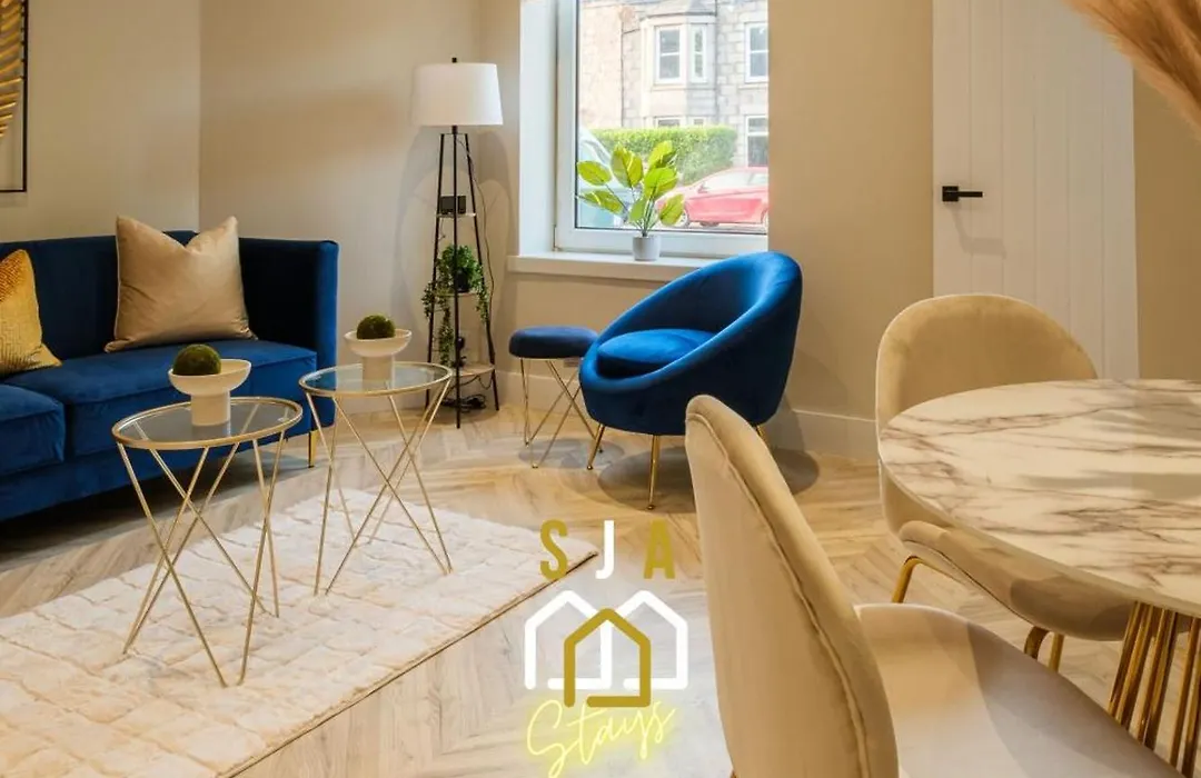 West End Retreat - Sja Stays - 2 Bed Apartment-1