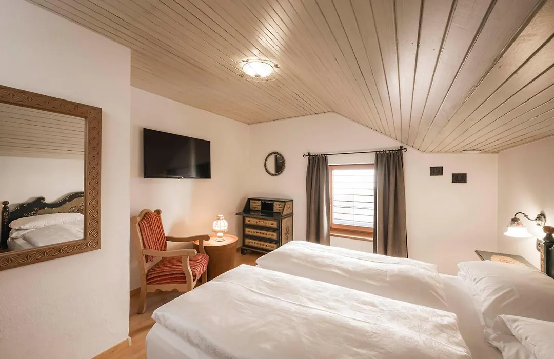 Hotel Cavallino D'Oro Bed&Breakfast-1