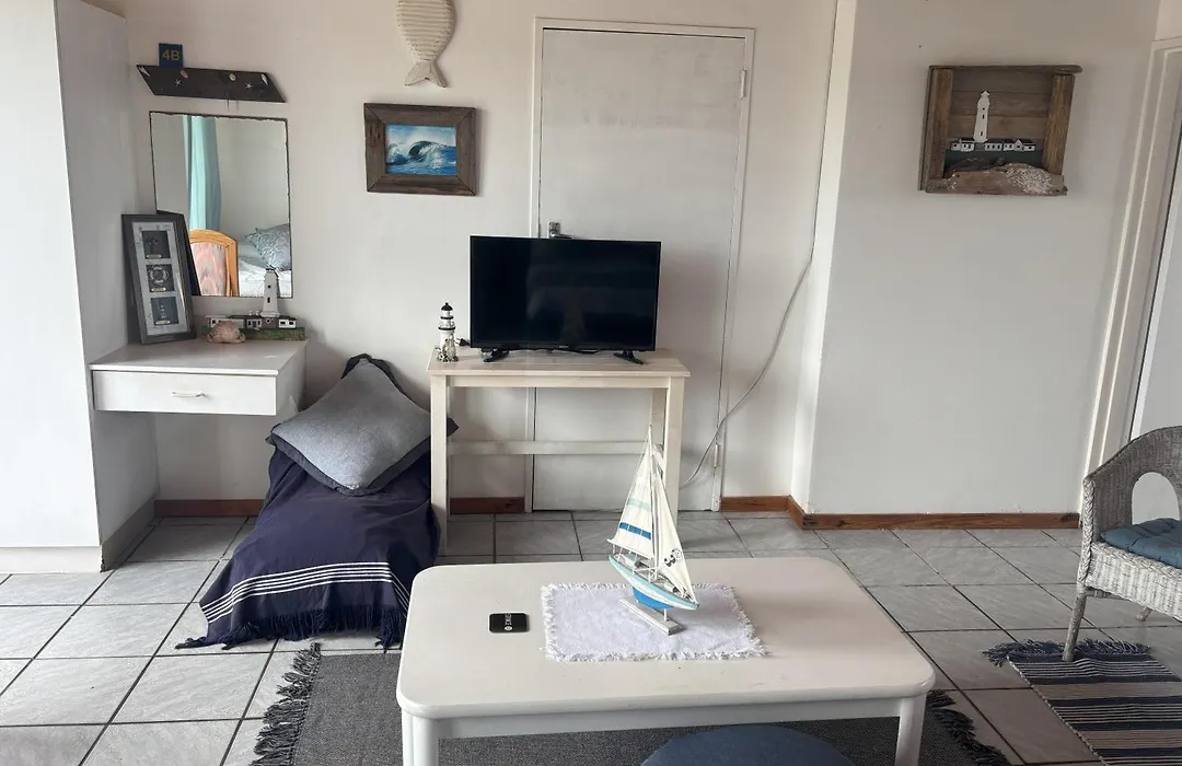 Seal Point Apartments-1