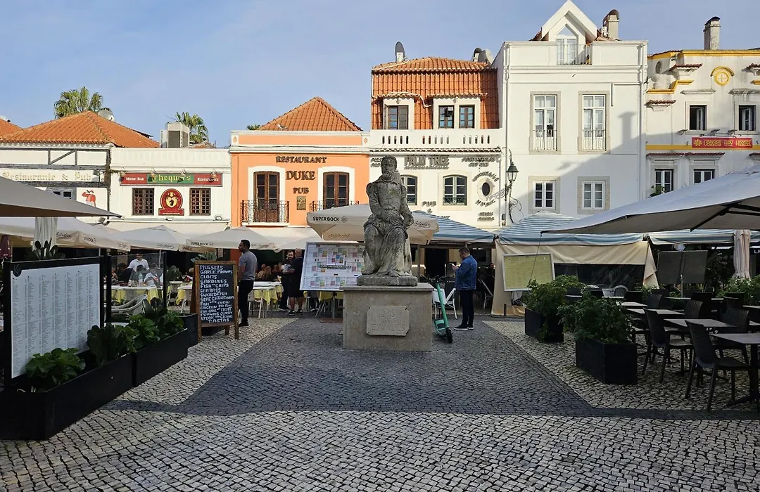Bolina 1 Historic Center Cascais-1