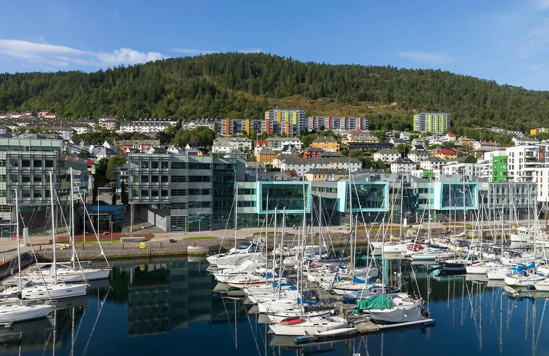 Moxy Bergen-1