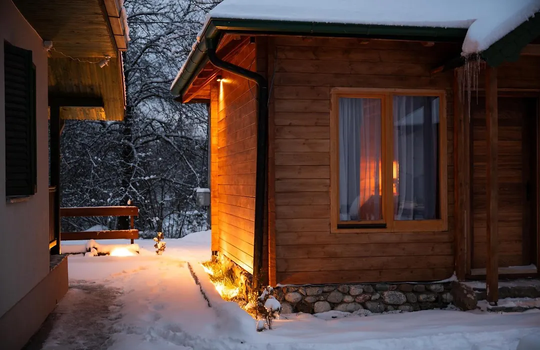 4 Chalets-1