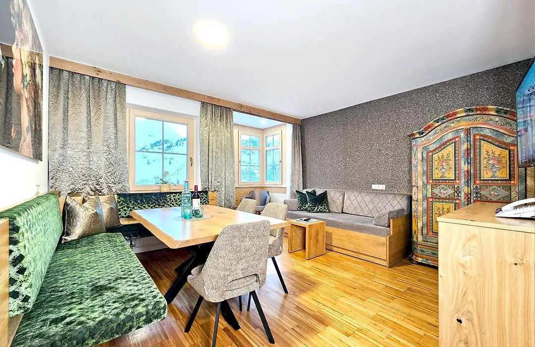 Aparthotel Bernhof-1