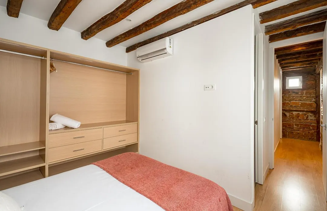 Chueca II Calle Barco 2Br 2Bh-1