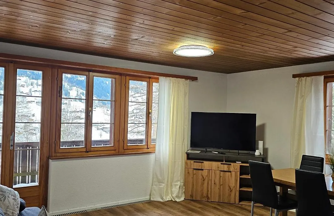 Marco Apartment - Aare Jungfrau AG-1