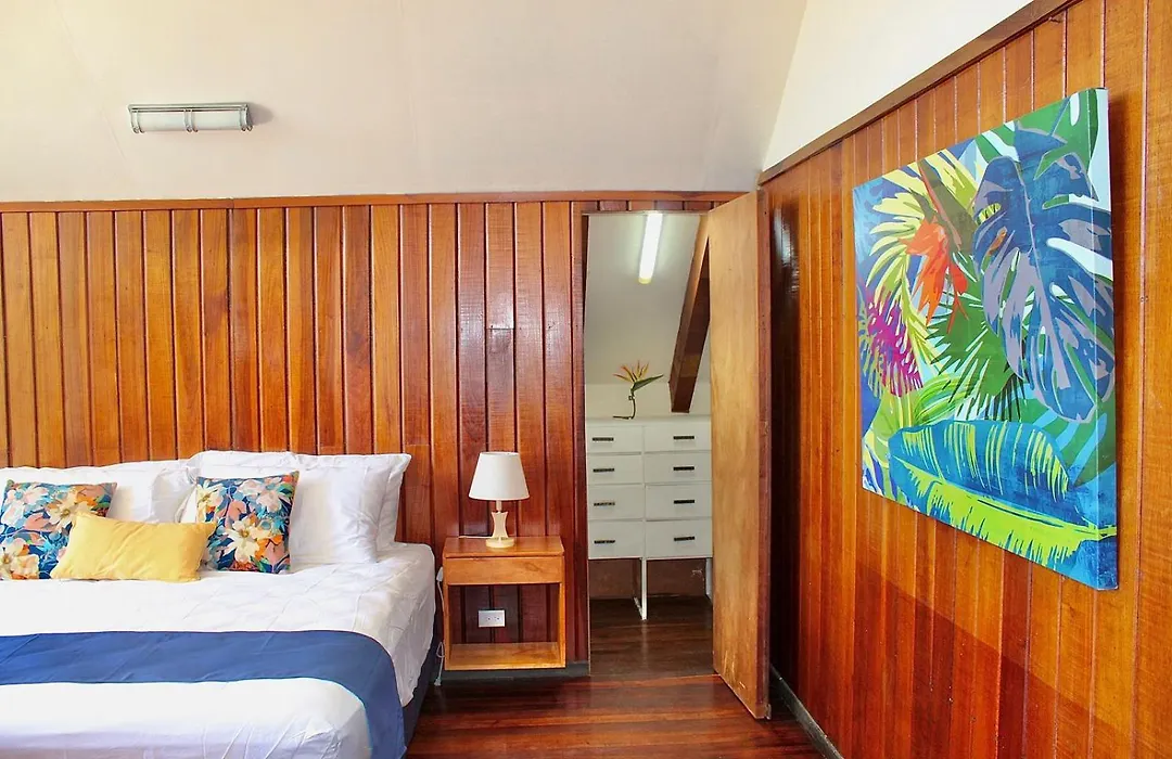 Villa De Playa, Paseo De Los Turistas-1