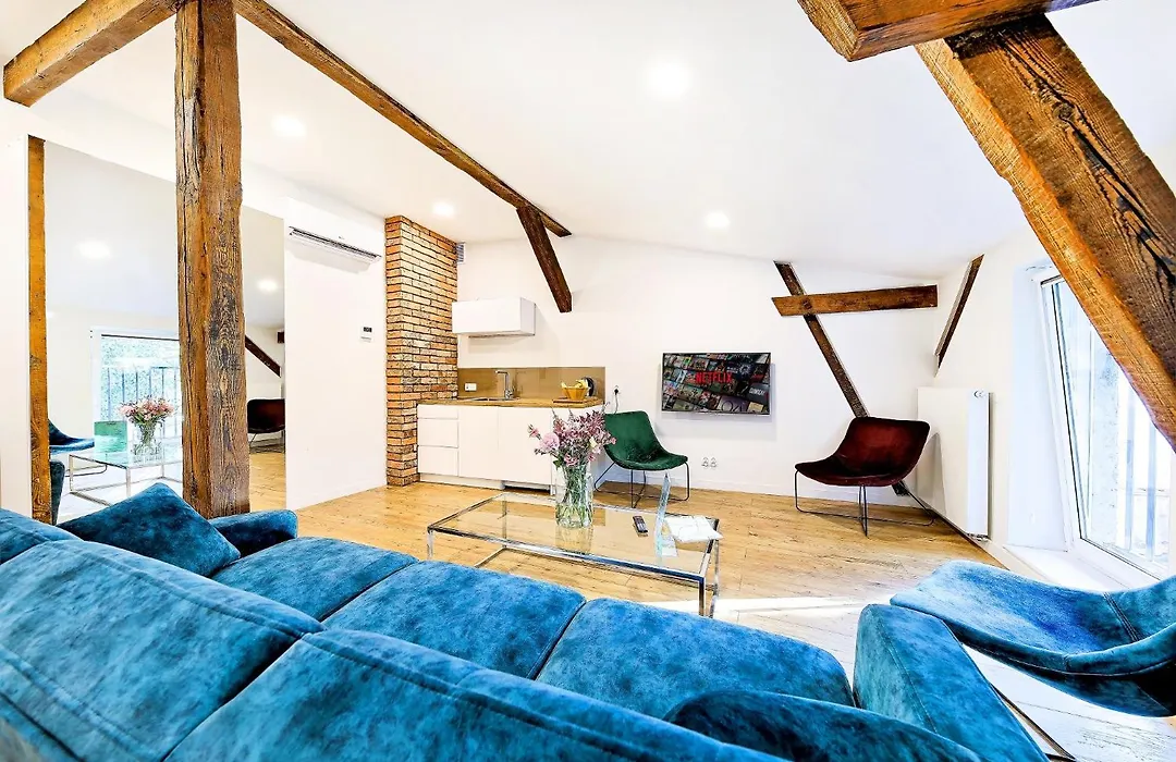 Apartamenty Cinema-1
