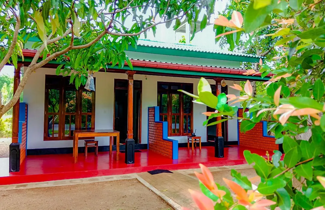 Pride Rock Villa & Tree House-1