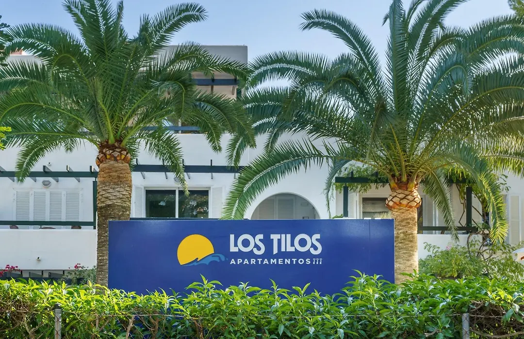 Apartamentos Los Tilos-1