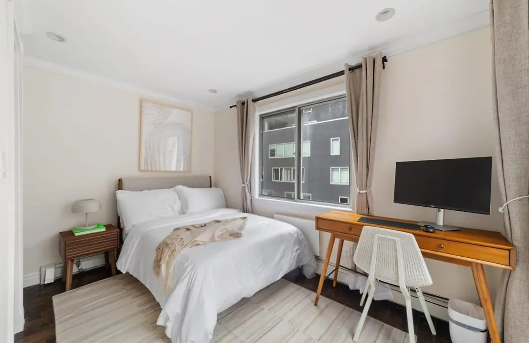 Chelsea Vista II By Rove Travel 2Br Ph With Rooftop-1