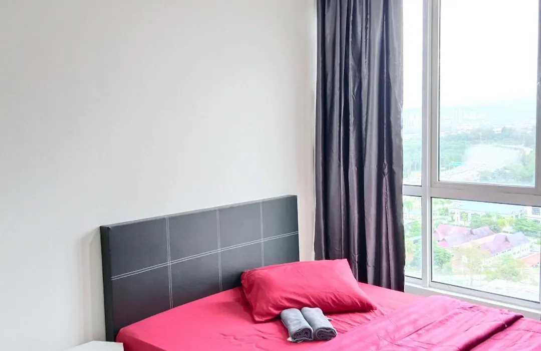 Newly Painted 3-Room Residence, Near Ioi City Mall, Upm, Uniten, Iukl-1