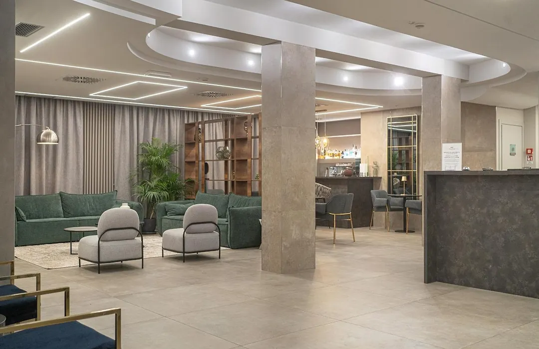 Club Meeting Hotel-1