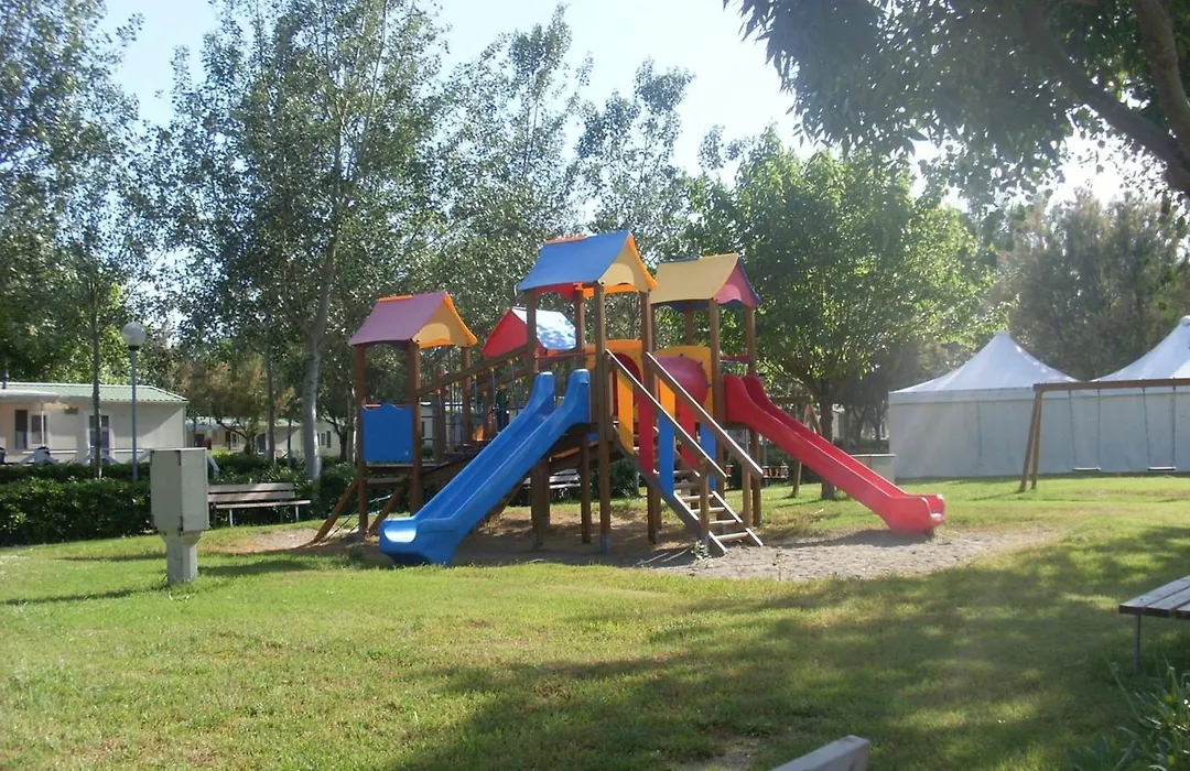 Barricata Holiday Village-1