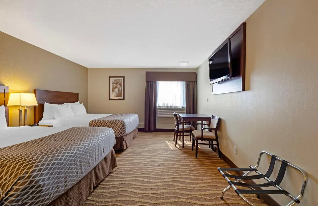 Best Western High Road Inn-1